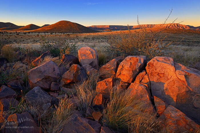 Abendglühen in Namibia Foto: © S. Grünig